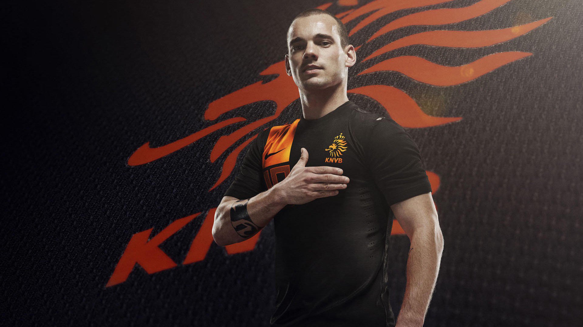 范戴克铁壁摧城！利物浦生死战力克厄瓜多尔，防线彻底被打爆